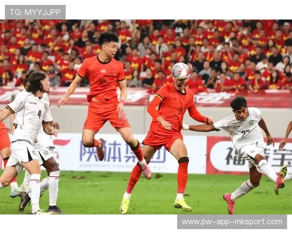 中超球队“定位球多变套路练习营”：打造进攻利器的新军事基地